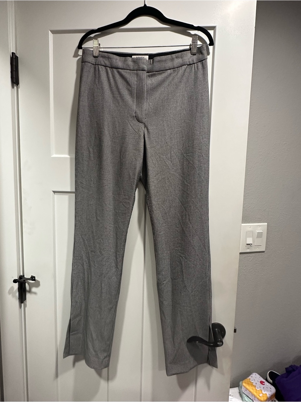 Aritzia Babaton Houndstooth Straight Leg Pants